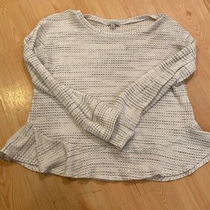 Size large long sleeve shirt